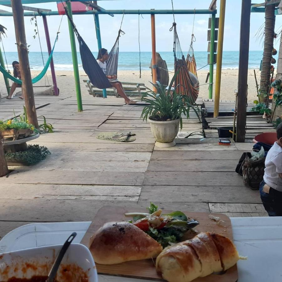 Hostal Velero Relax Guachaca Ngoại thất bức ảnh