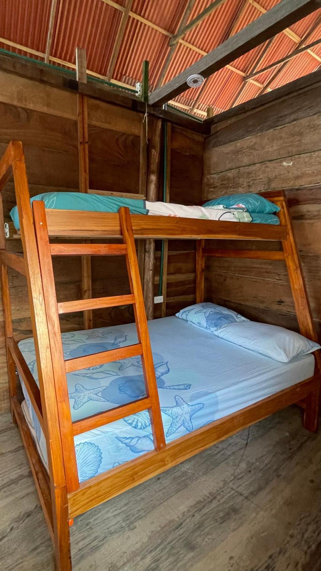 Hostal Velero Relax Guachaca Ngoại thất bức ảnh