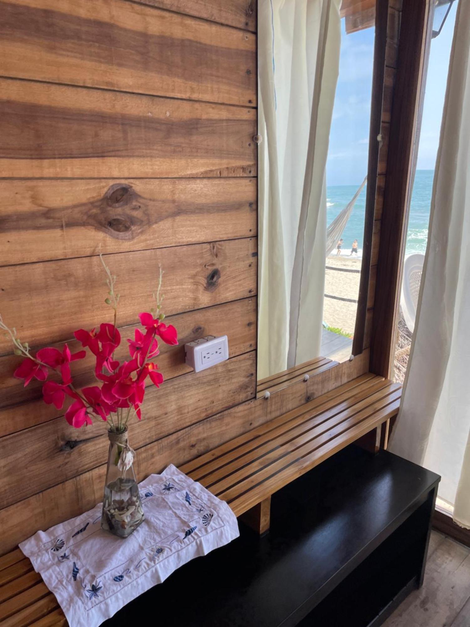 Hostal Velero Relax Guachaca Ngoại thất bức ảnh