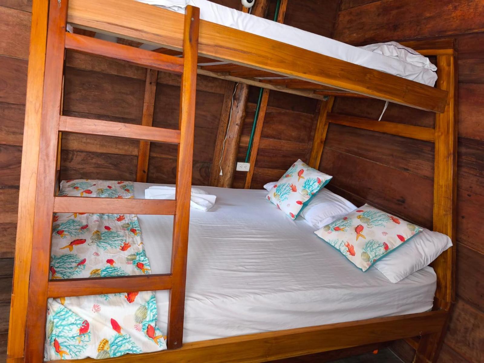 Hostal Velero Relax Guachaca Ngoại thất bức ảnh