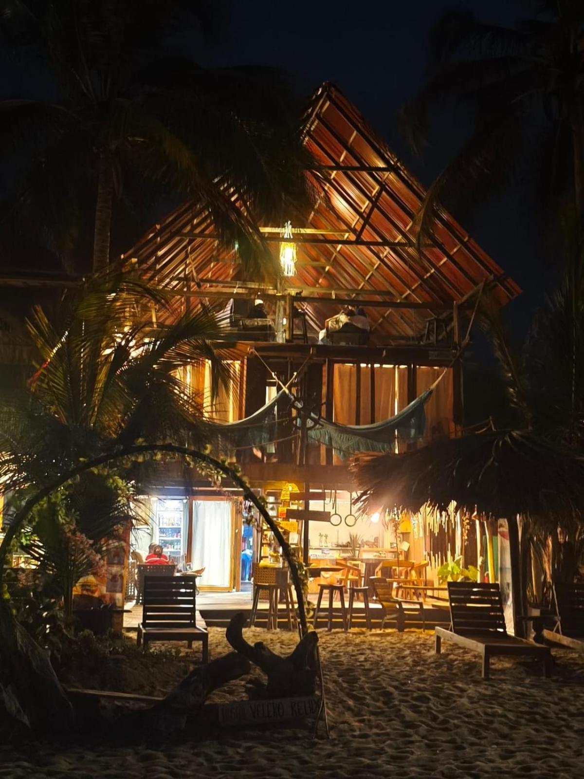 Hostal Velero Relax Guachaca Ngoại thất bức ảnh